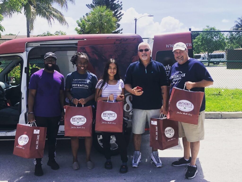 HomesUnited Ministries Donat Food Anthonys Pronto Kitchen